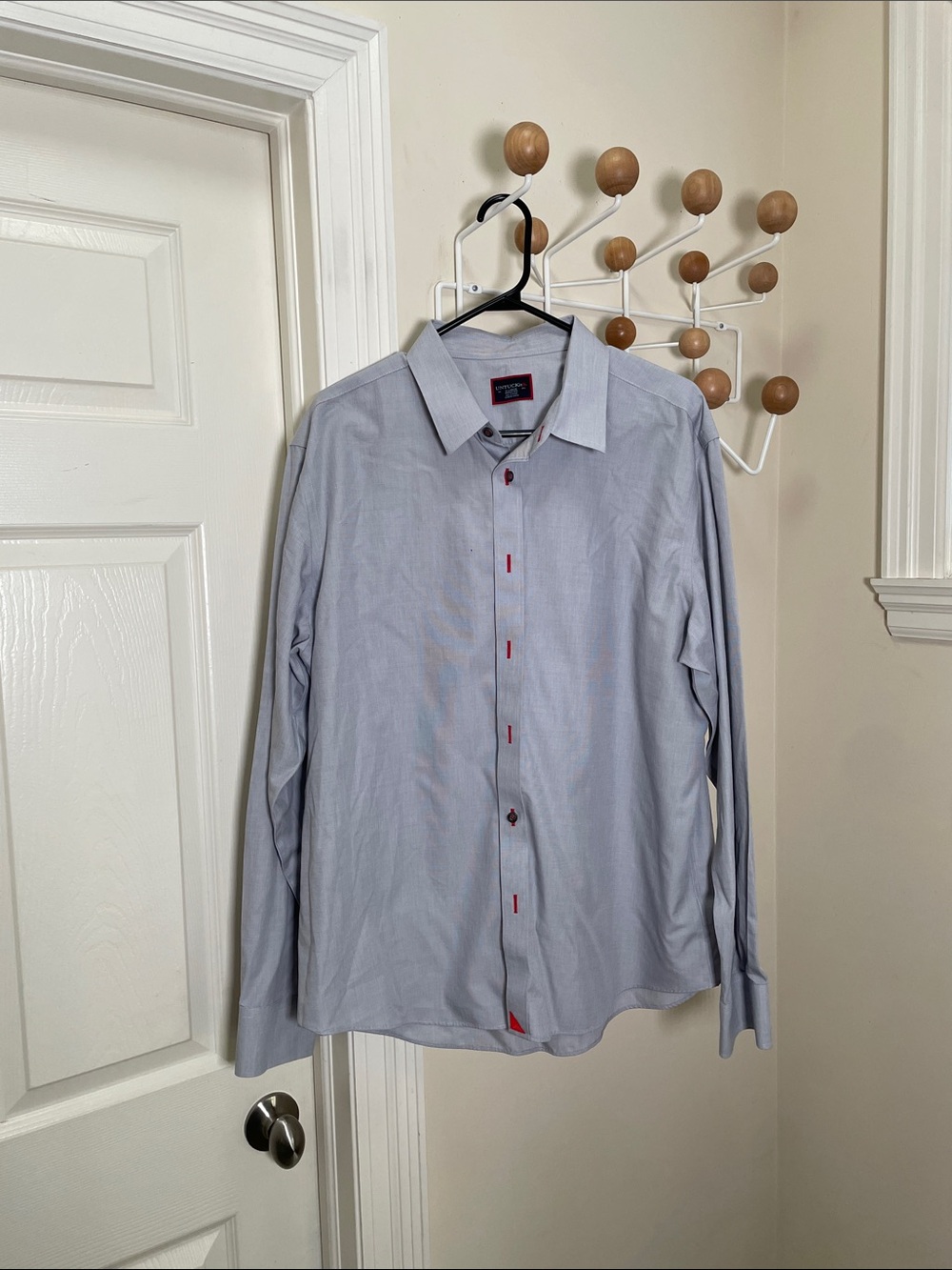 UNTuckit - Wrinkle Free Long Sleeve Button Down - Light Blue - XL